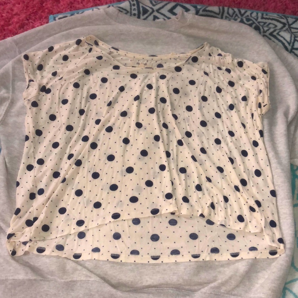 polka dot cropped tee